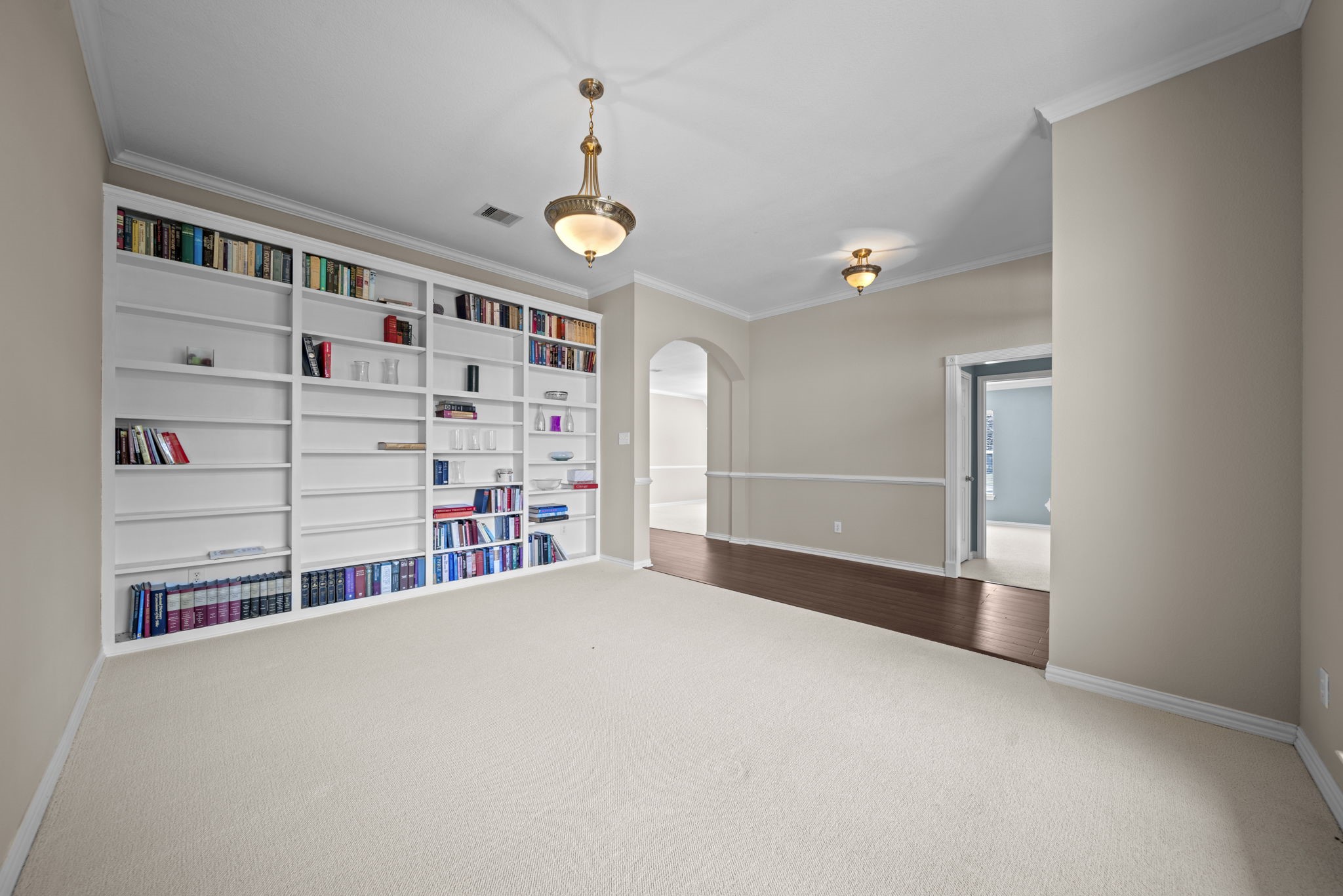 25602 Oak Churn Place Property Photo 5