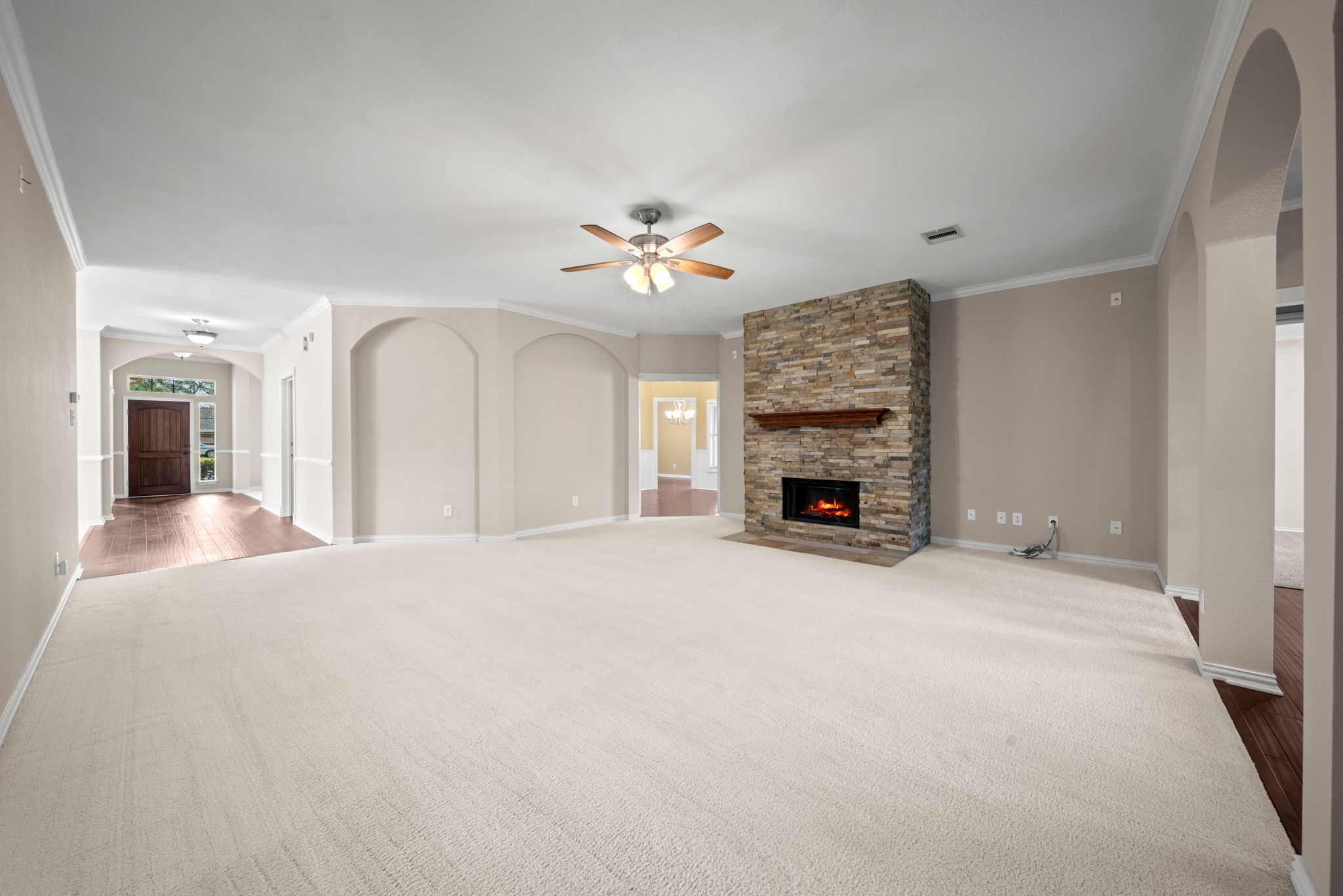 25602 Oak Churn Place Property Photo 17