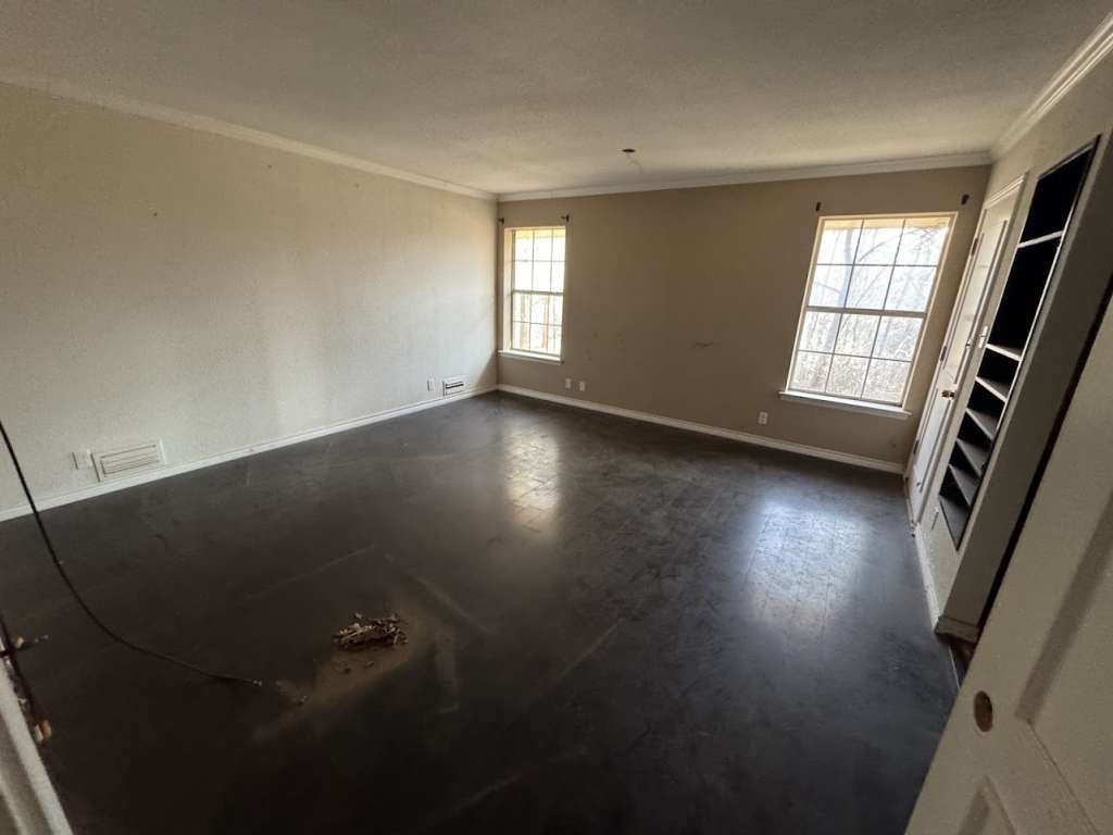 2615 Amherst Drive Property Photo 8