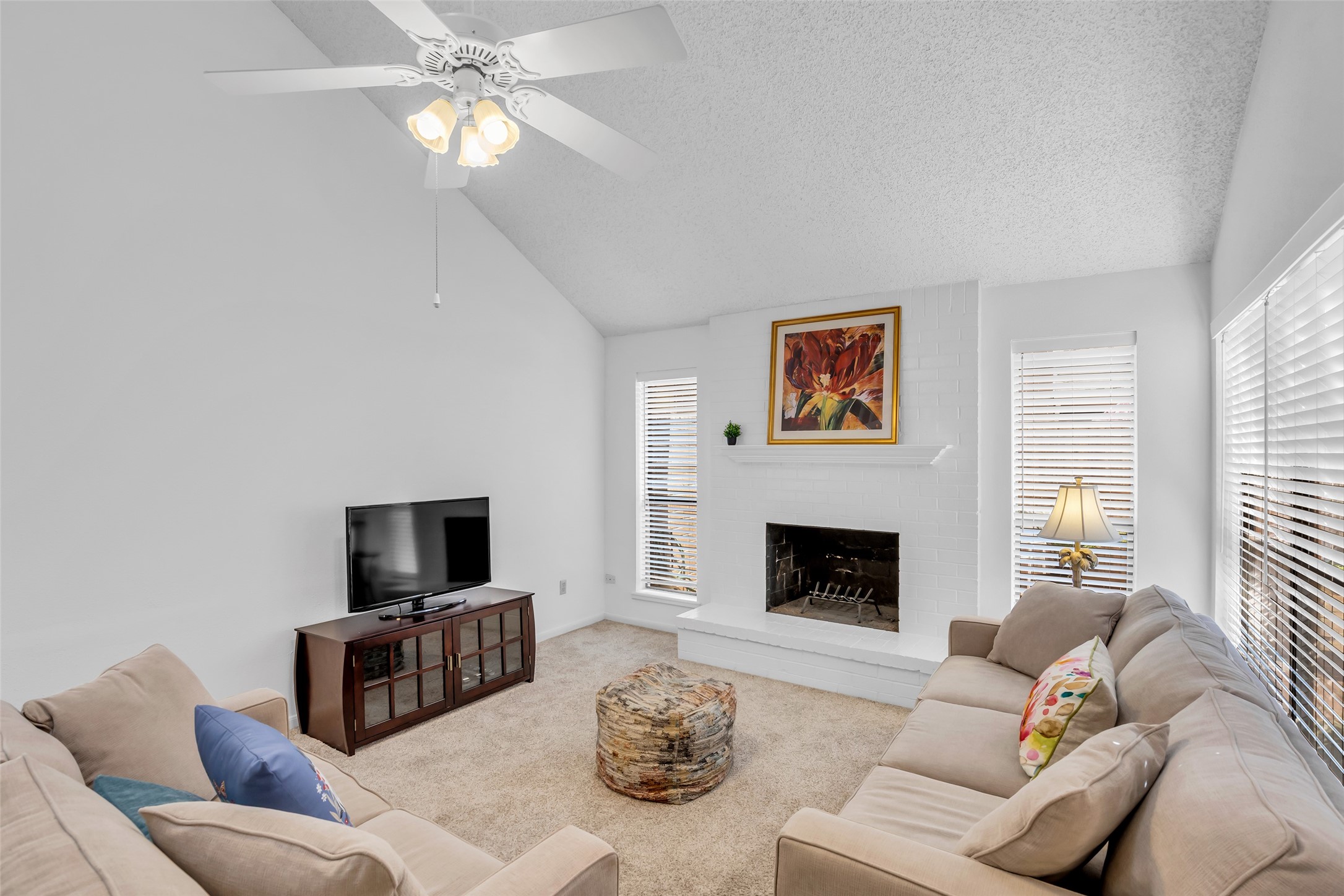 13740 Hollowgreen Drive 605 Property Photo 4
