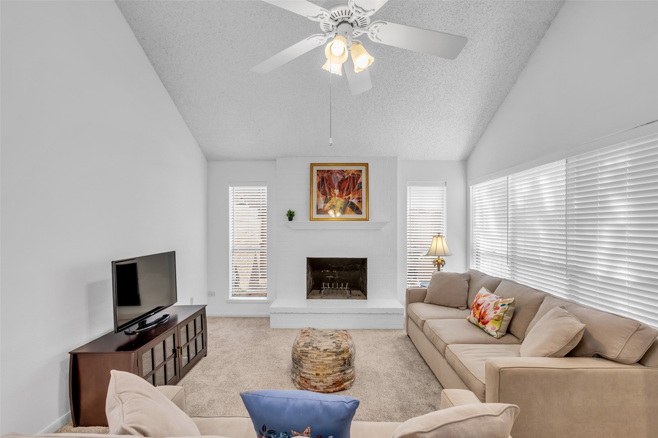 13740 Hollowgreen Drive 605 Property Photo 5