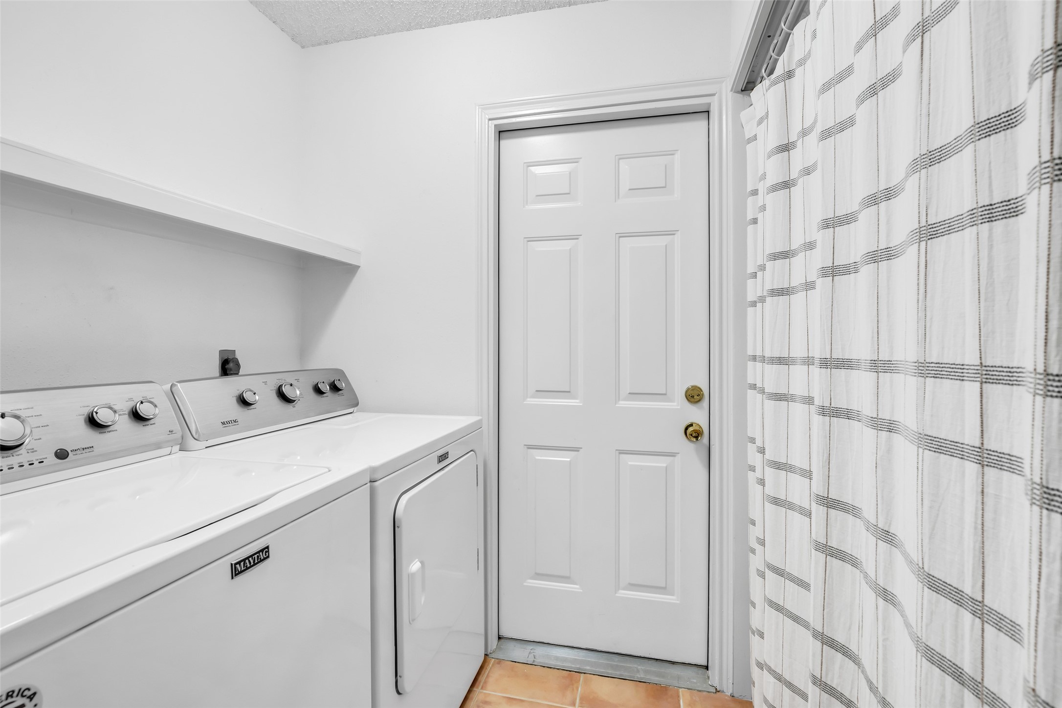 13740 Hollowgreen Drive 605 Property Photo 29