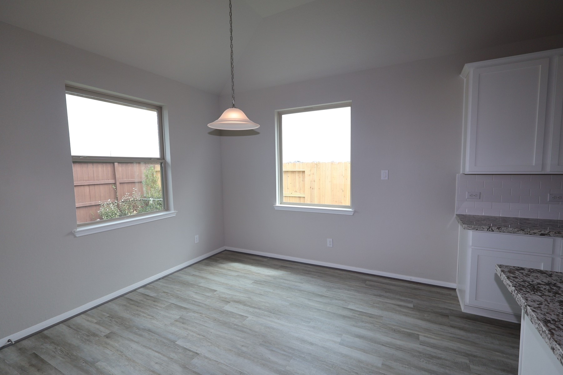 21930 Iris Colony Drive Property Photo 7