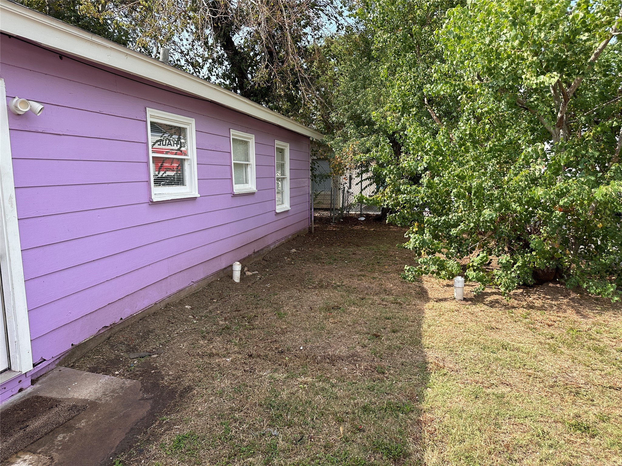 1730 W 8th Street Property Photo 15