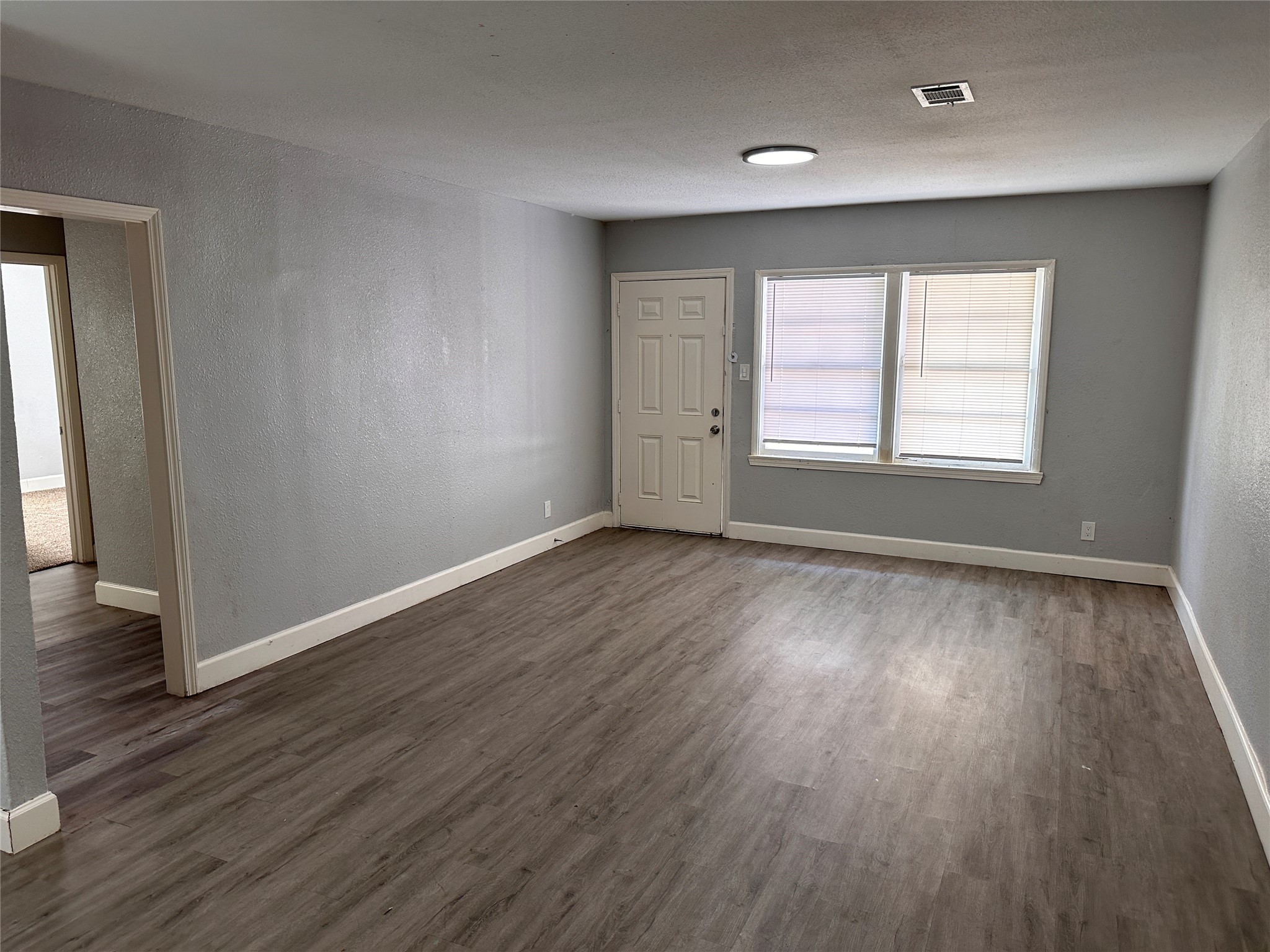 1730 W 8th Street Property Photo 18