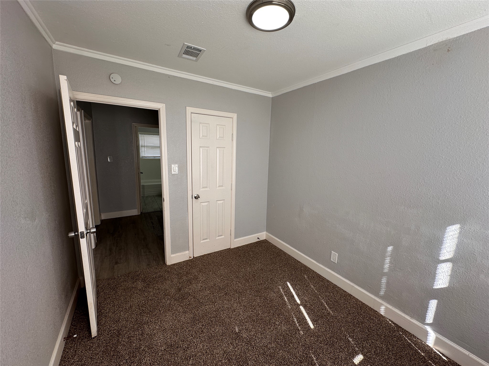 1730 W 8th Street Property Photo 22