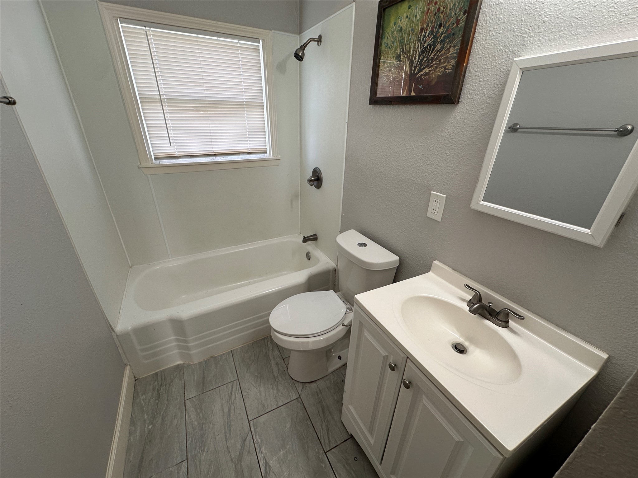 1730 W 8th Street Property Photo 27