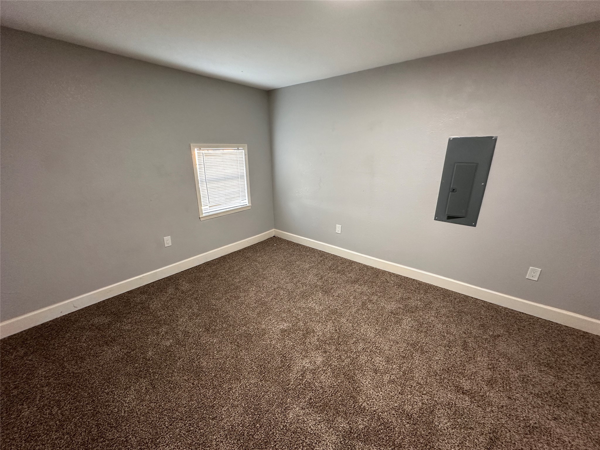 1730 W 8th Street Property Photo 31