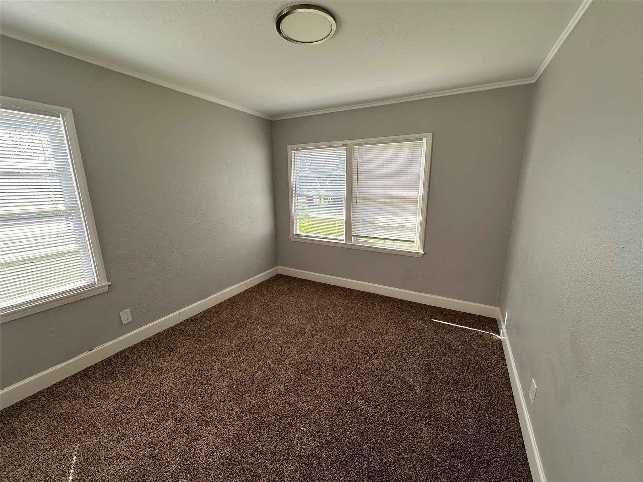 1730 W 8th Street Property Photo 45