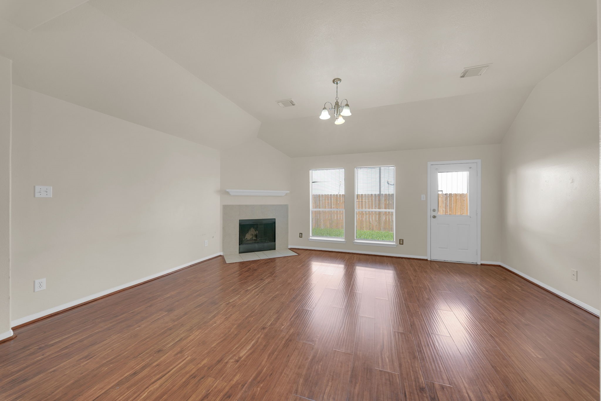 3106 Mulberry Ranch Drive Property Photo 13