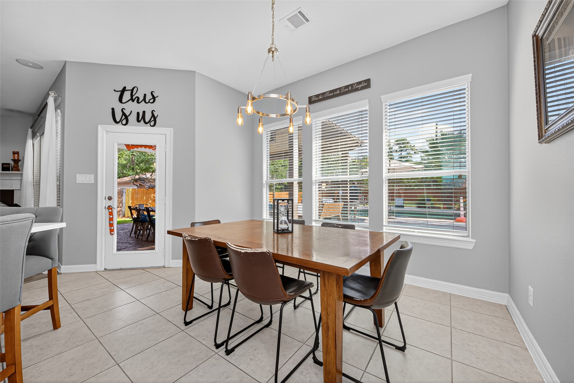 15406 Winterhaven Drive Property Photo 19