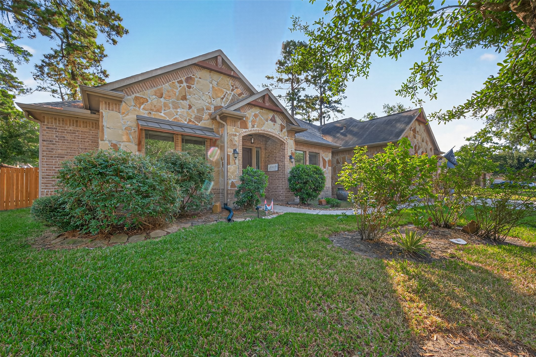 15406 Winterhaven Drive Property Photo 41
