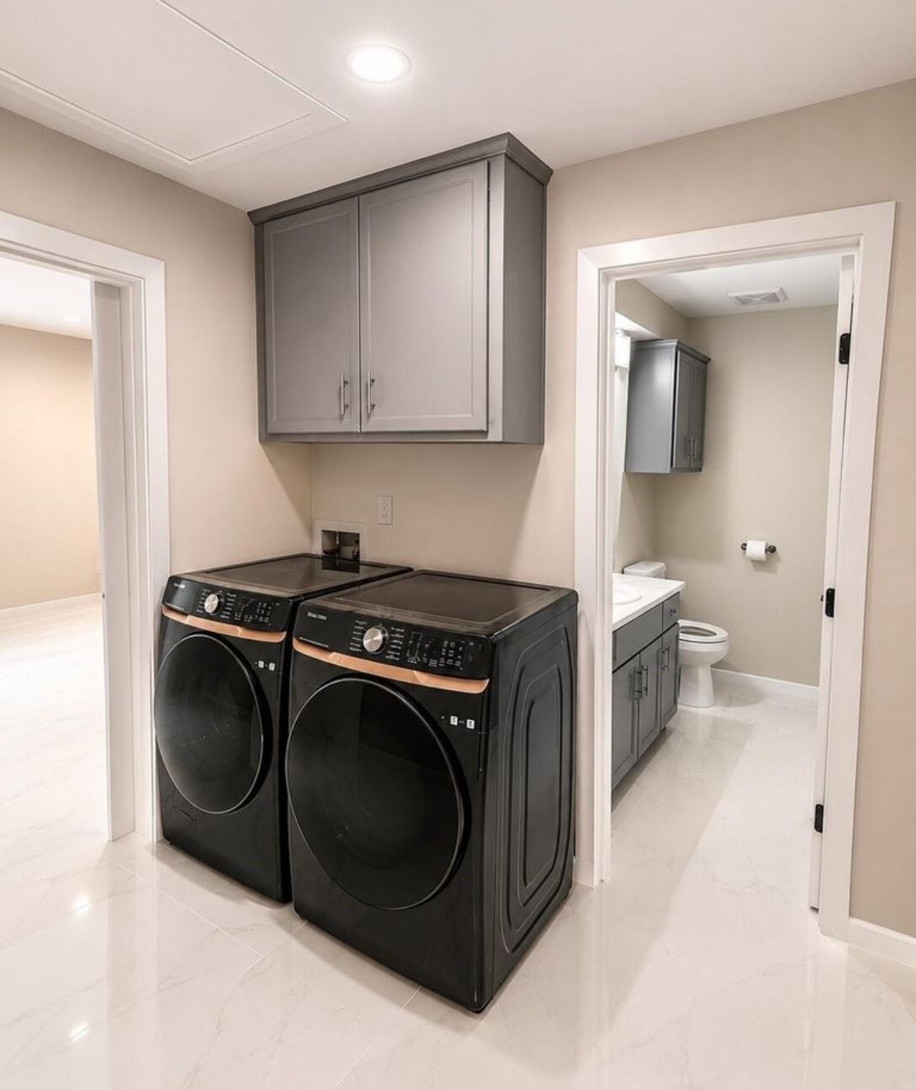 513 W Texas Street Property Photo 7