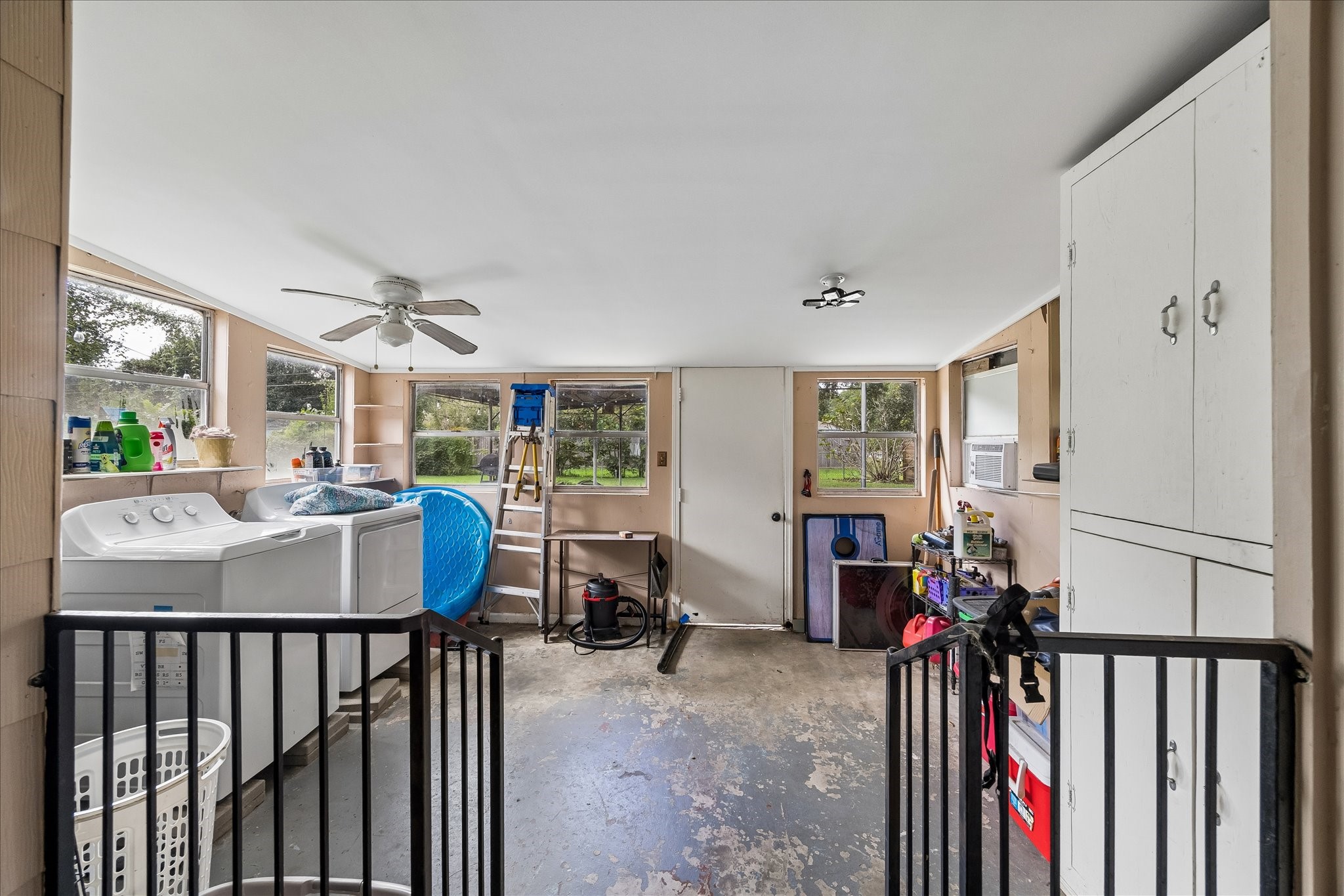 302 Damon Street Property Photo 15