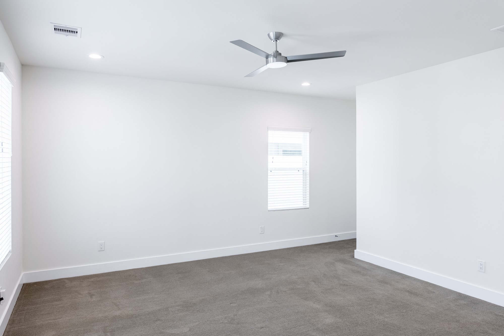 5416 Robusto Place Property Photo 10