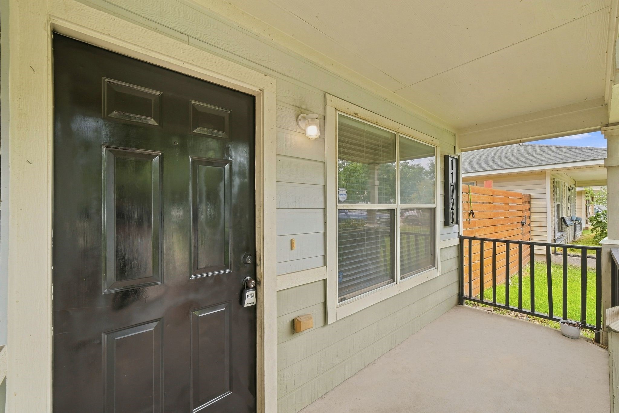 11723 Greenmesa Drive Property Photo 5