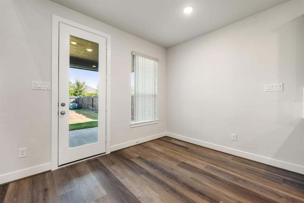 20914 Kadefield Drive Property Photo 19