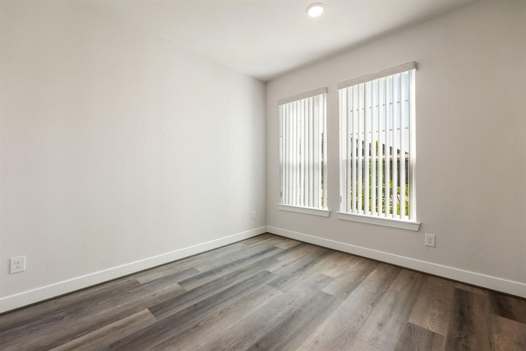 20914 Kadefield Drive Property Photo 21