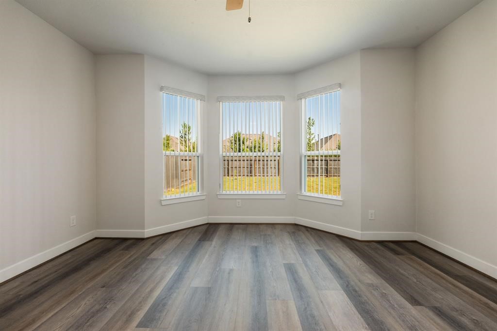 20914 Kadefield Drive Property Photo 26