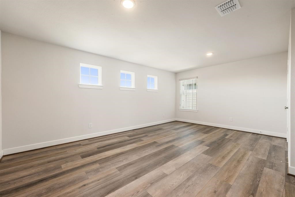 20914 Kadefield Drive Property Photo 34