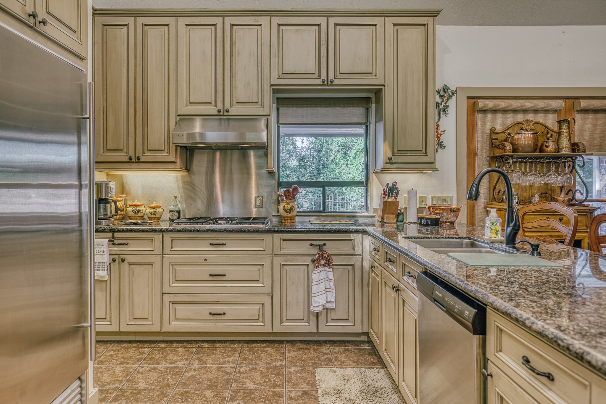 2360 Gun And Rod Circle Property Photo 8