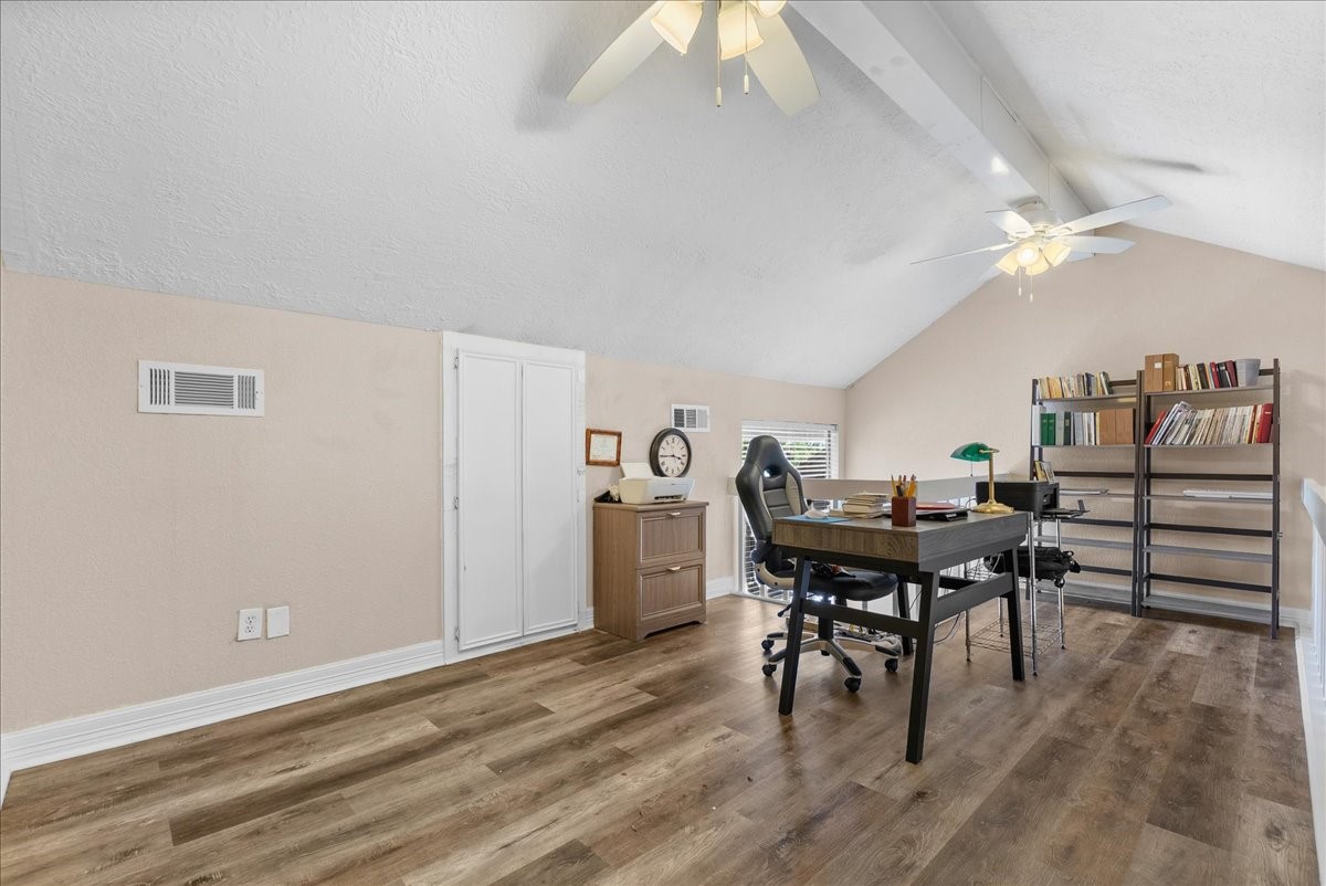 721 Davis Road Property Photo 25