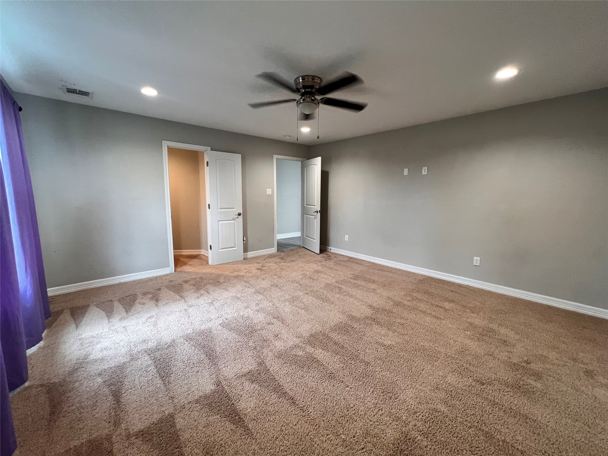 715 Seydler Street Property Photo 15