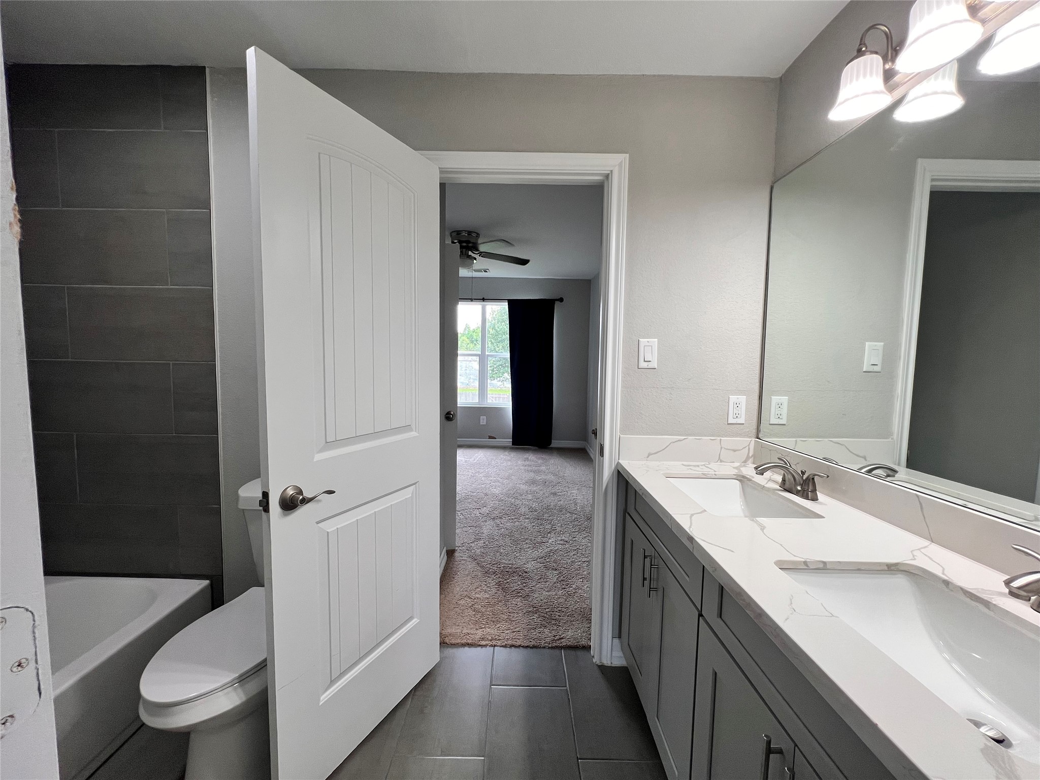 715 Seydler Street Property Photo 18