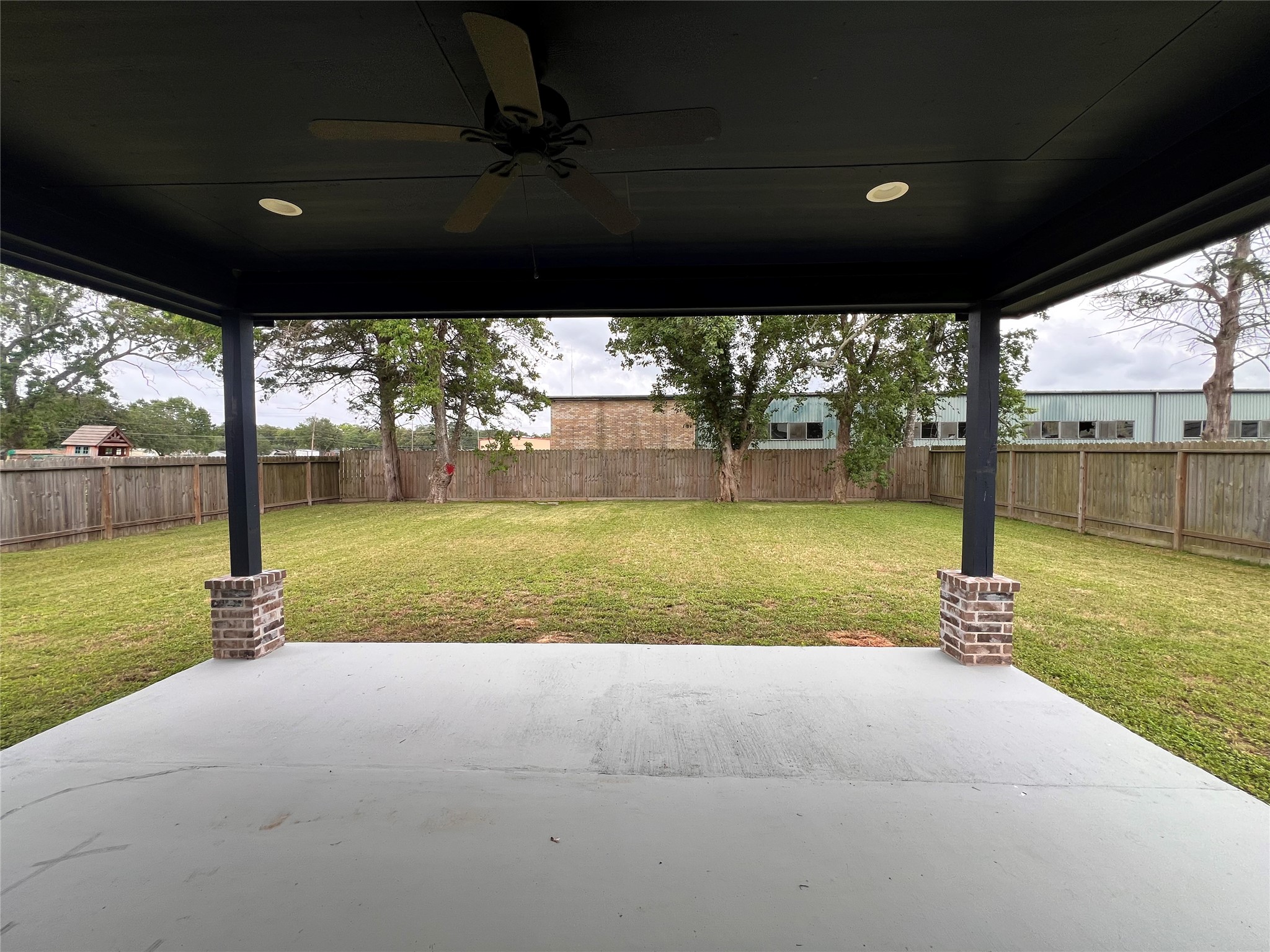715 Seydler Street Property Photo 20