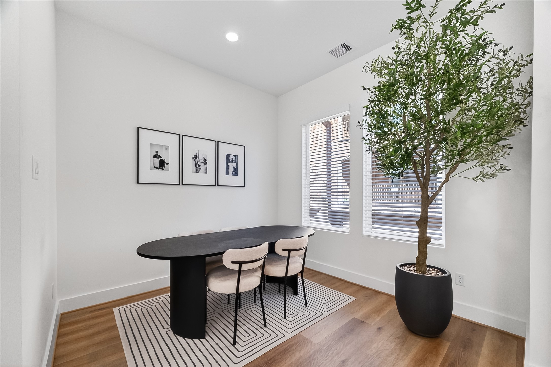 4804 Elysian Street C Property Photo 10