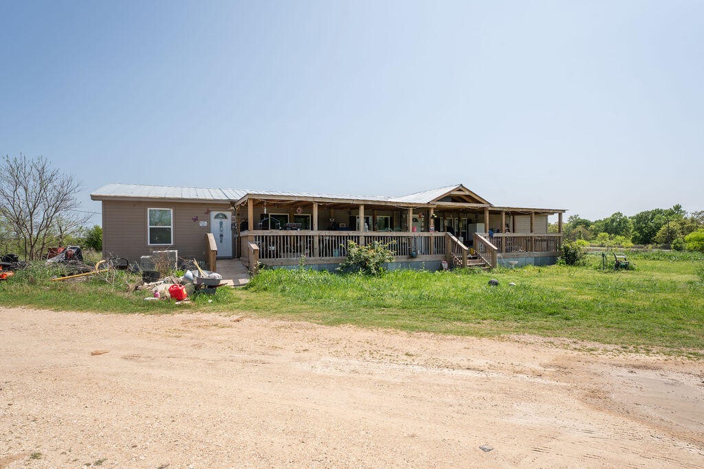 6016 W Lake Creek Road Property Photo 1