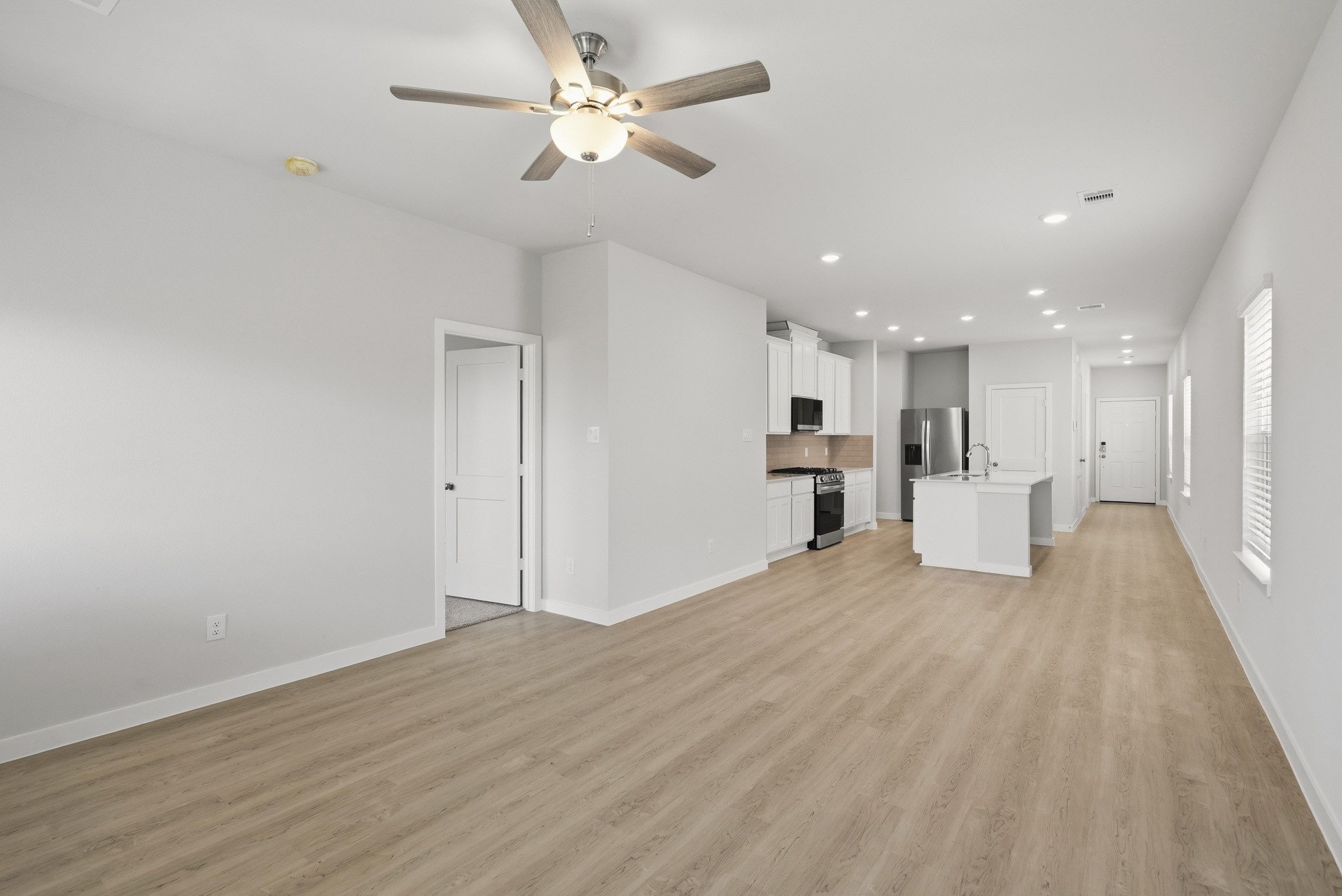 32746 Laureate Drive Property Photo 12