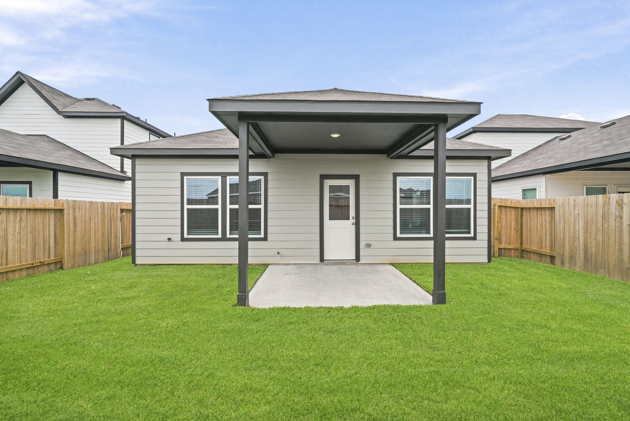32746 Laureate Drive Property Photo 18