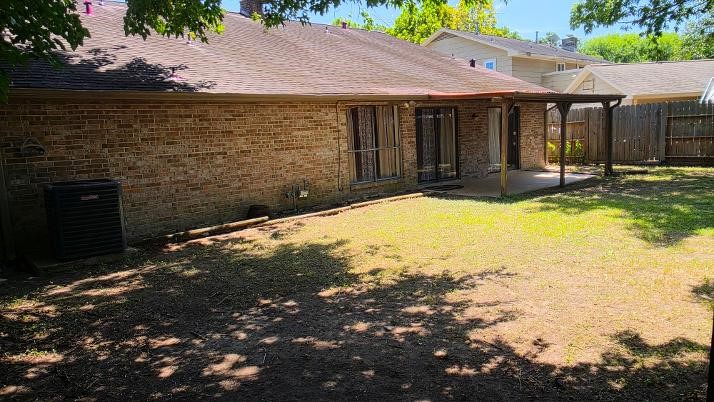 15122 Cedar Ridge Drive Property Photo 2