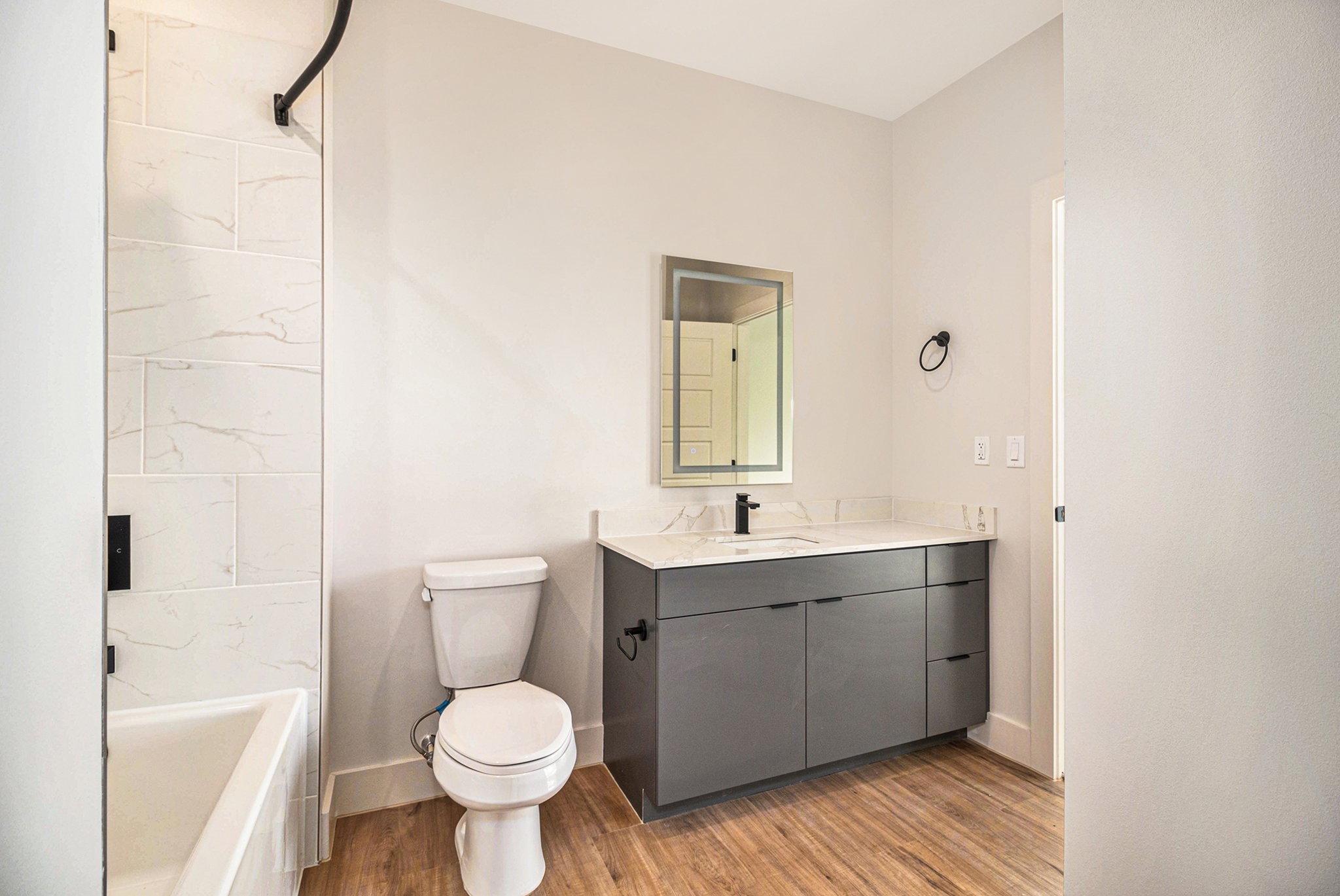1801 Smith Street 1920 Property Photo 9