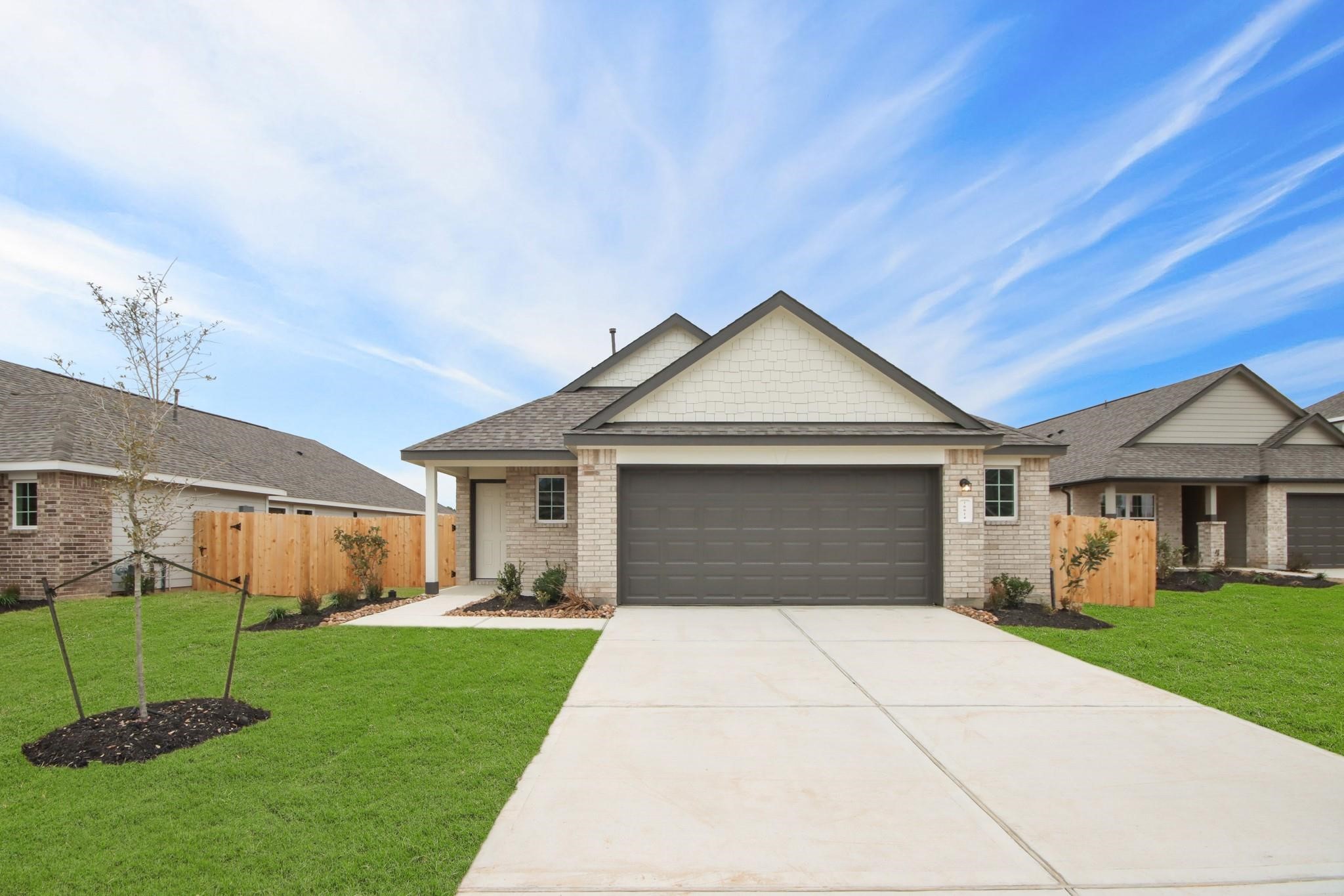 14123 Sandy Pines Court Property Photo 1