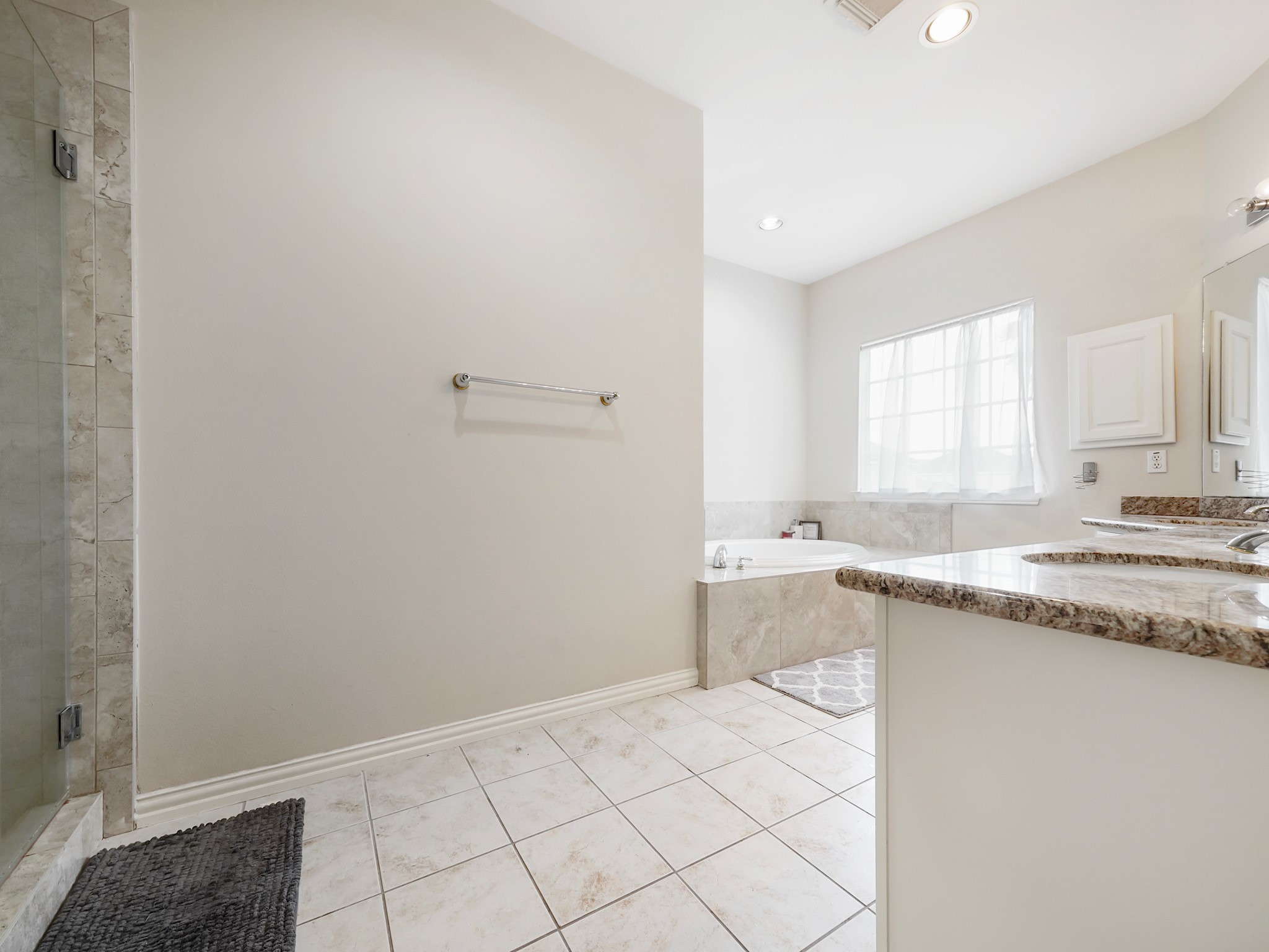 7106 Harmony Cove Property Photo 14