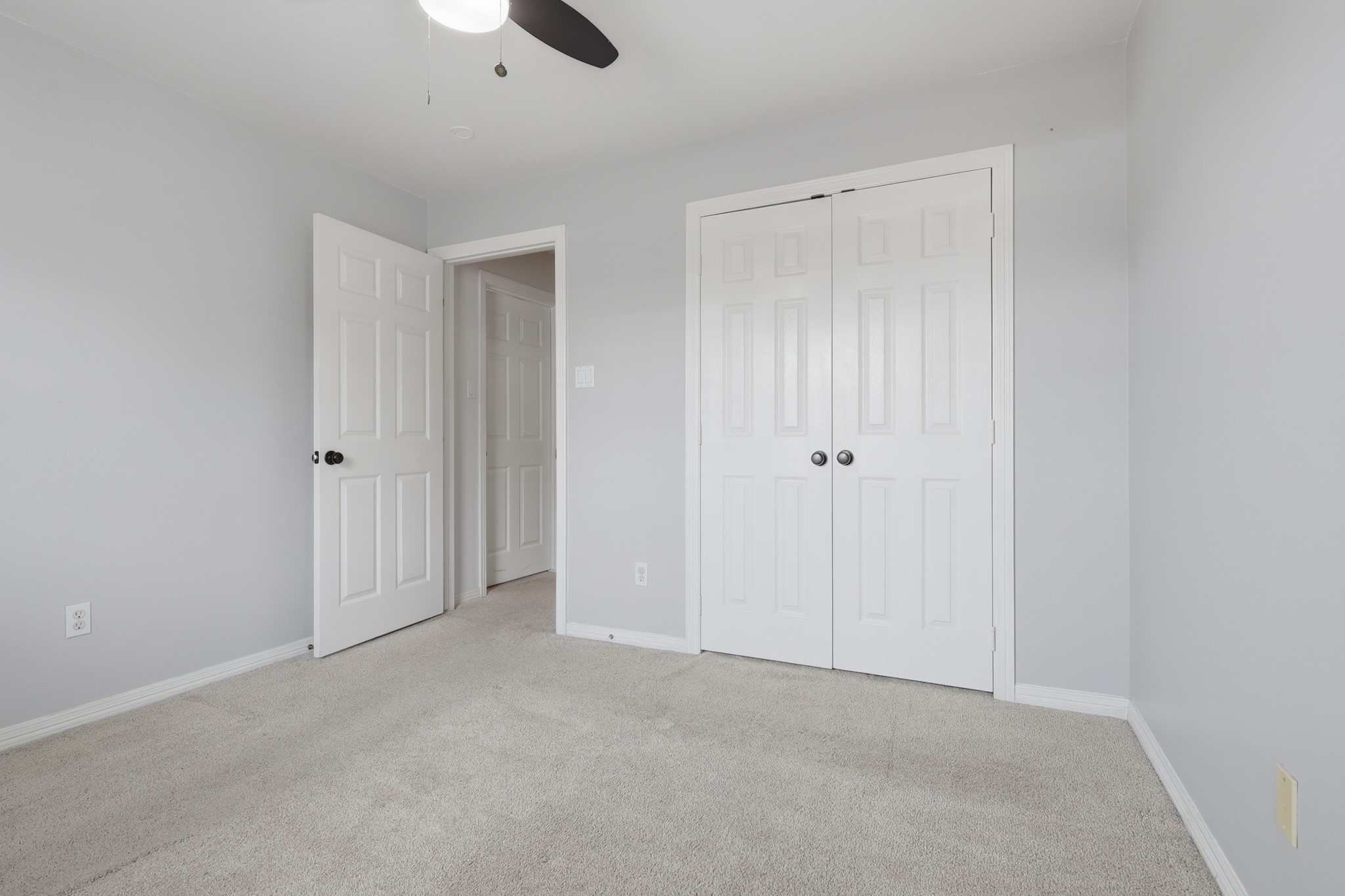 9419 Stonehouse Lane Property Photo 9