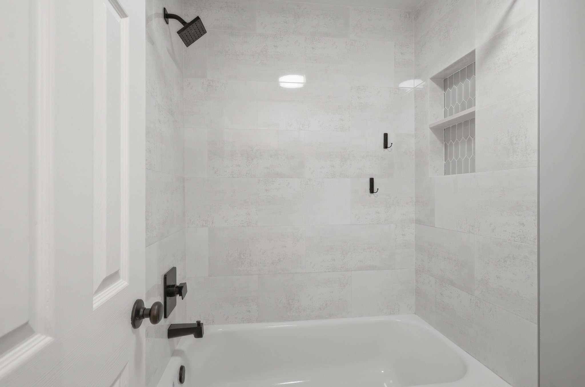 9419 Stonehouse Lane Property Photo 12