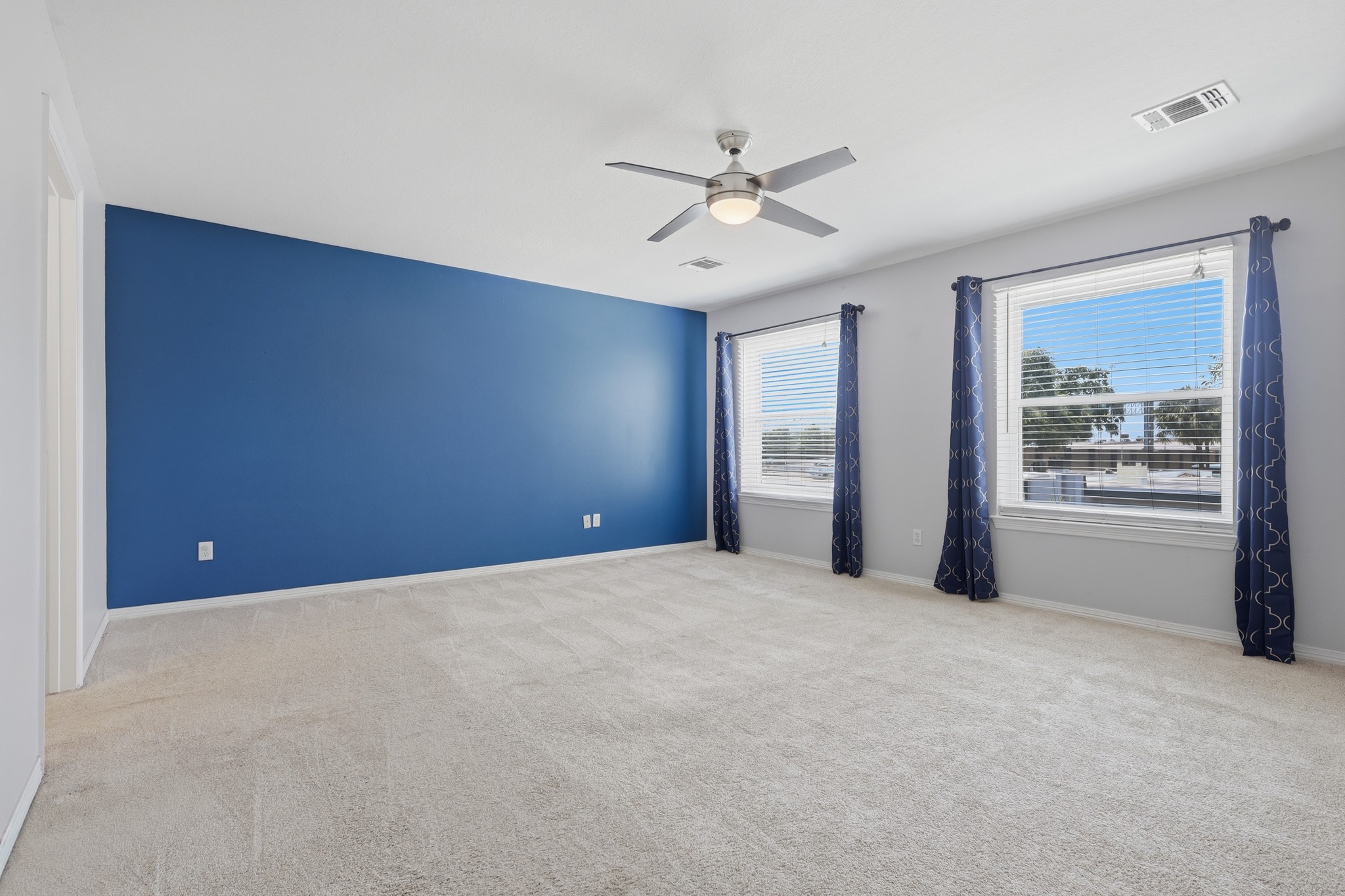 9419 Stonehouse Lane Property Photo 13