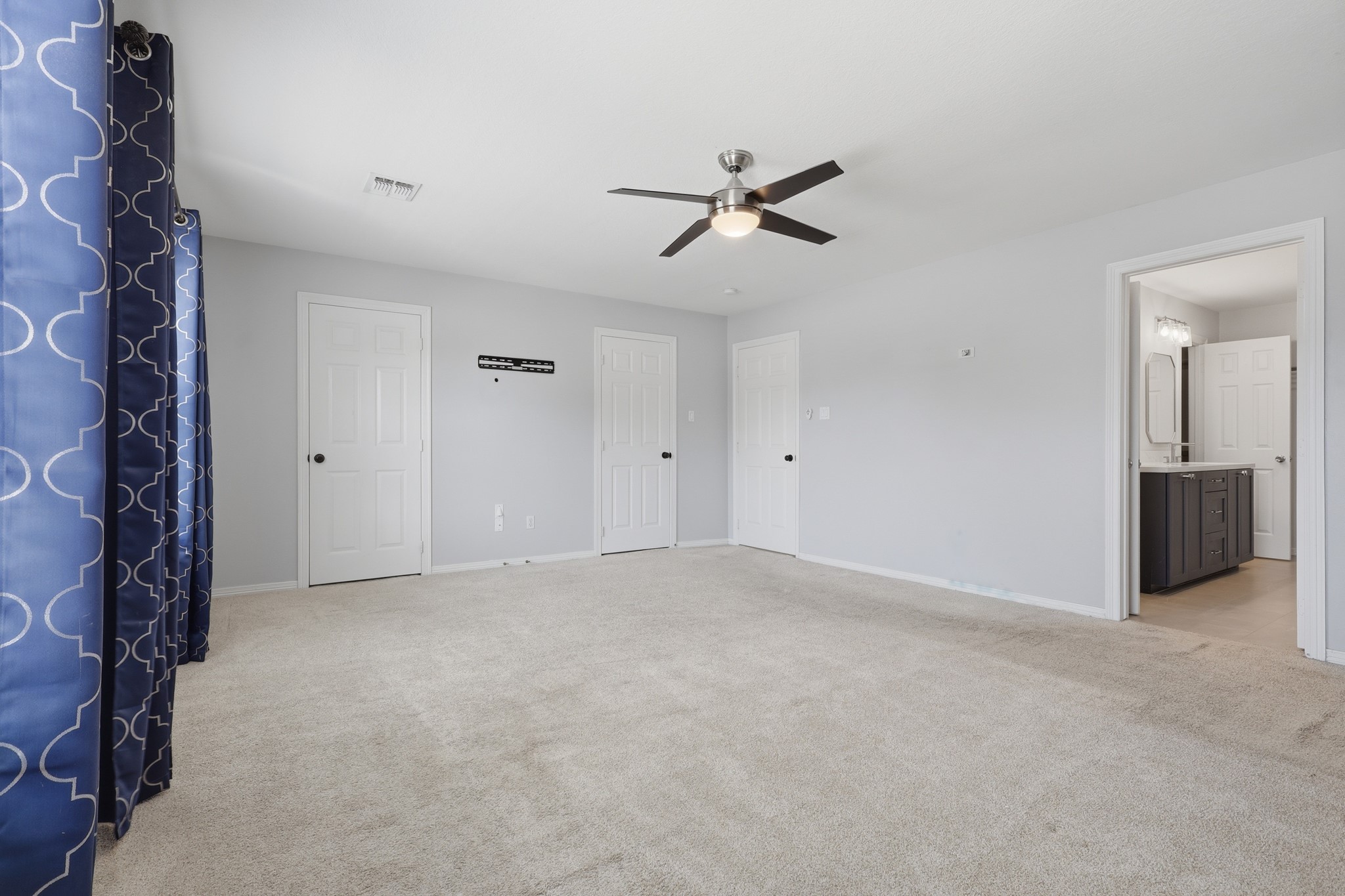 9419 Stonehouse Lane Property Photo 14