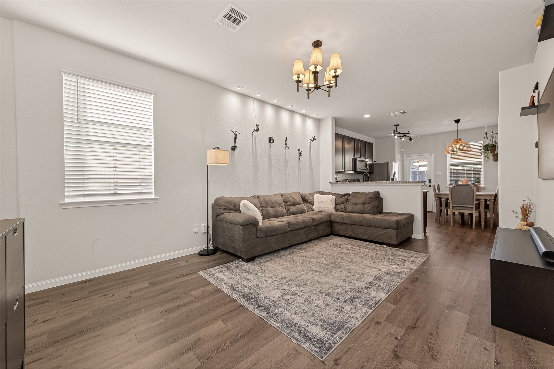23639 Buttress Root Drive Property Photo 6