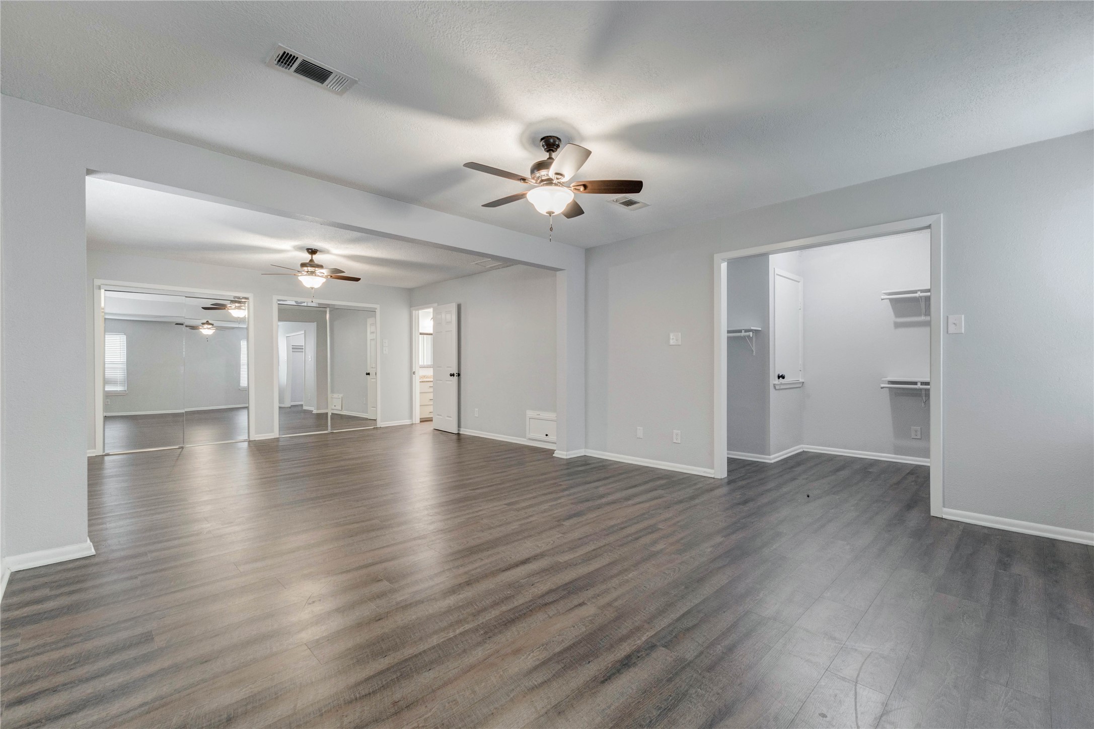 9614 Charter Ridge Drive Property Photo 17
