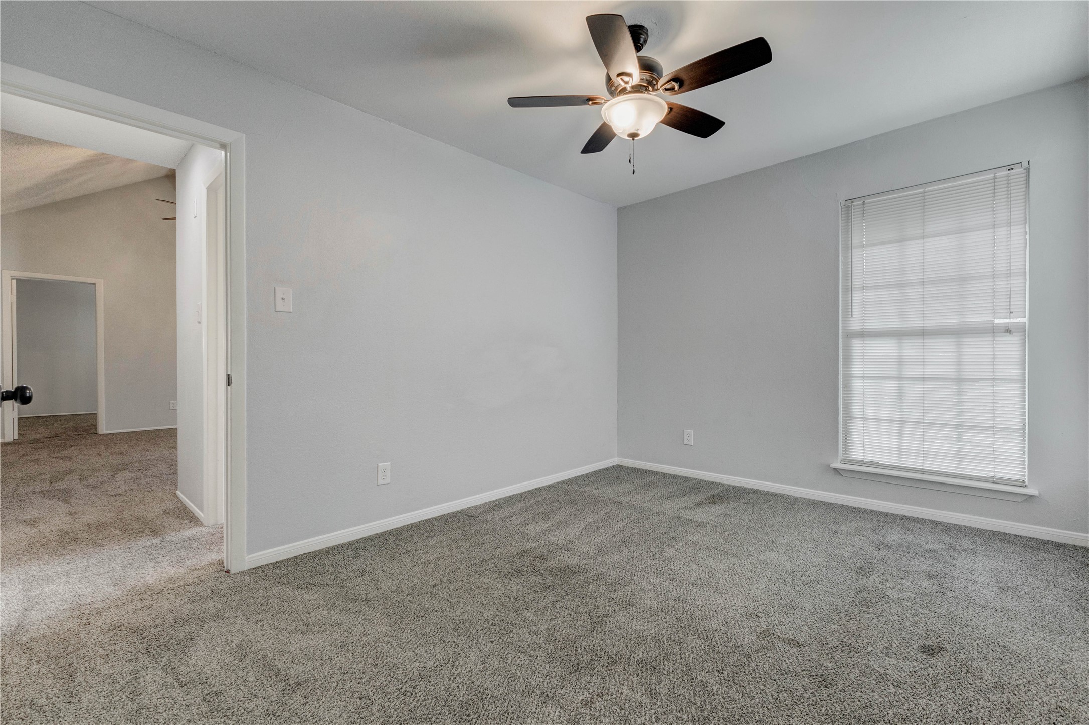 9614 Charter Ridge Drive Property Photo 21