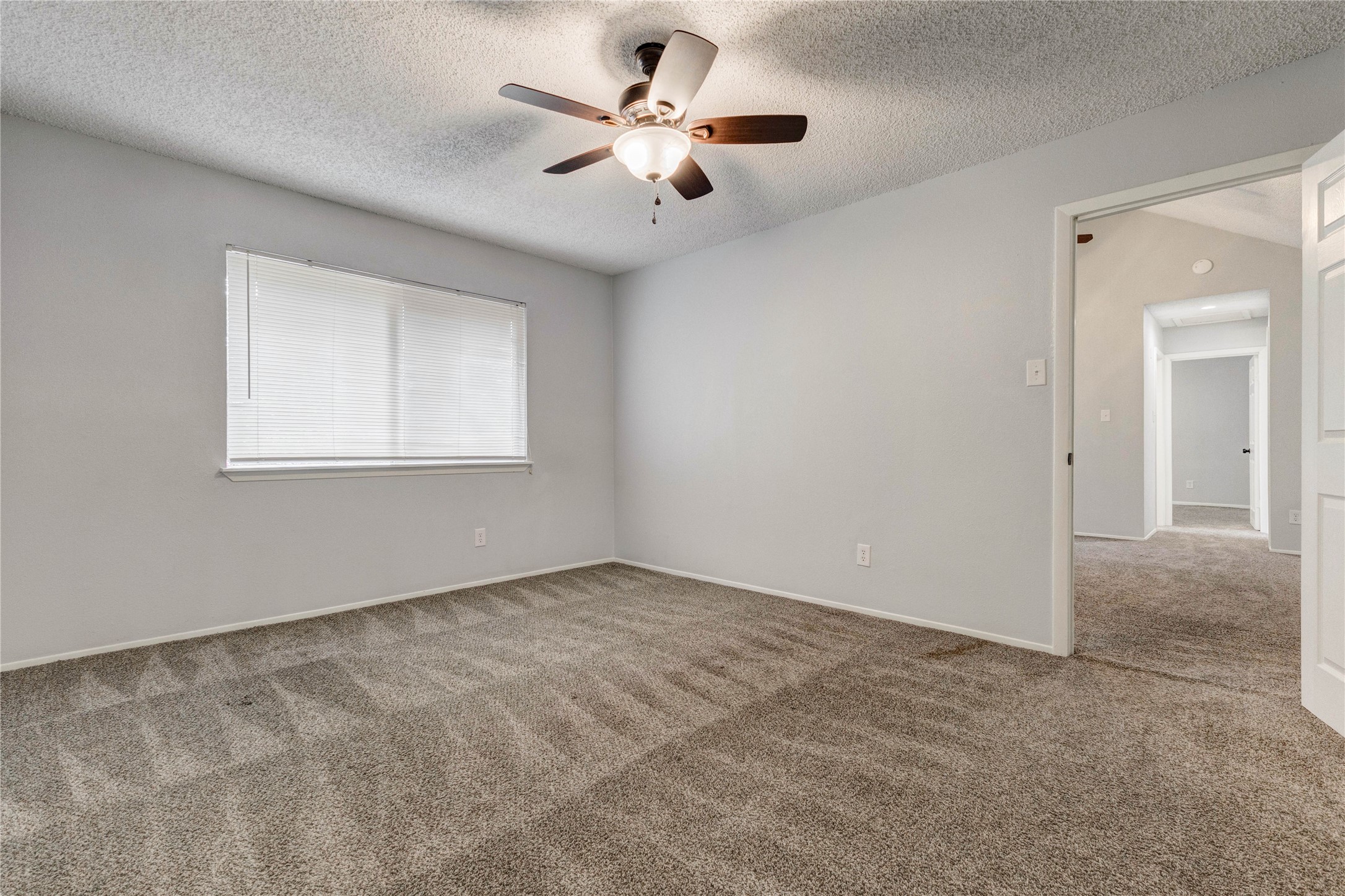9614 Charter Ridge Drive Property Photo 22