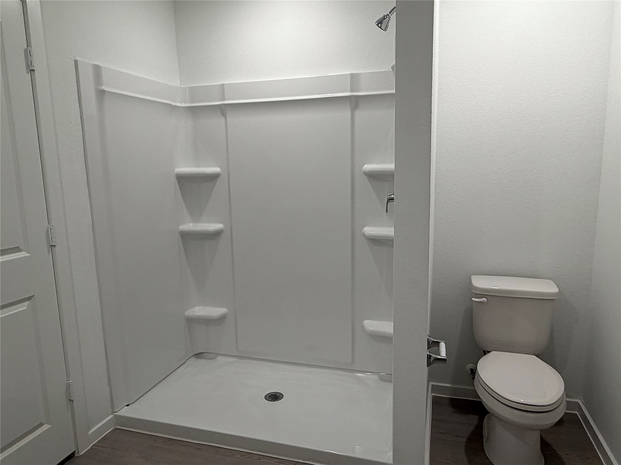 940 Woodhaven Lakes Drive Property Photo 17