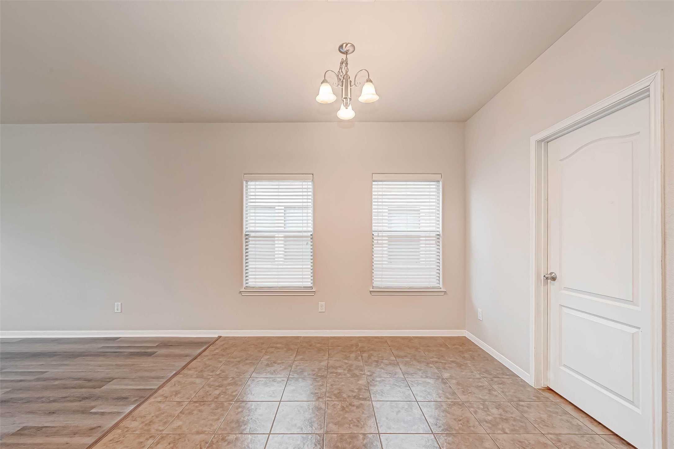 2815 Mustang Hill Lane Property Photo 15