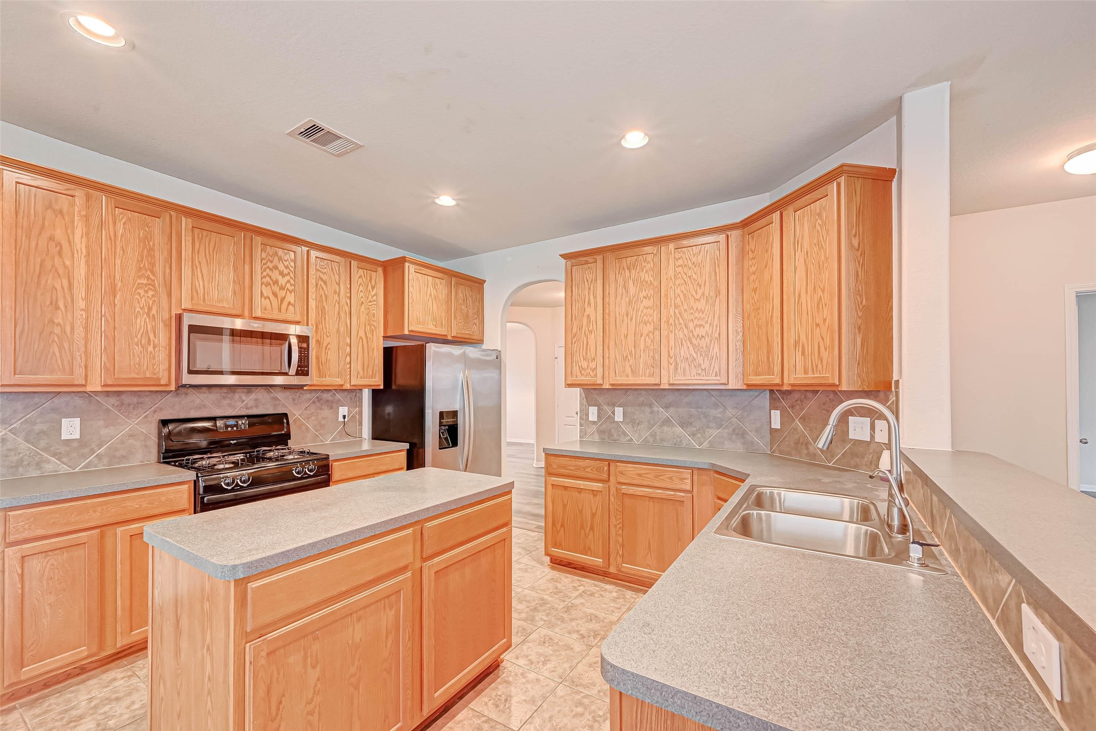 2815 Mustang Hill Lane Property Photo 17