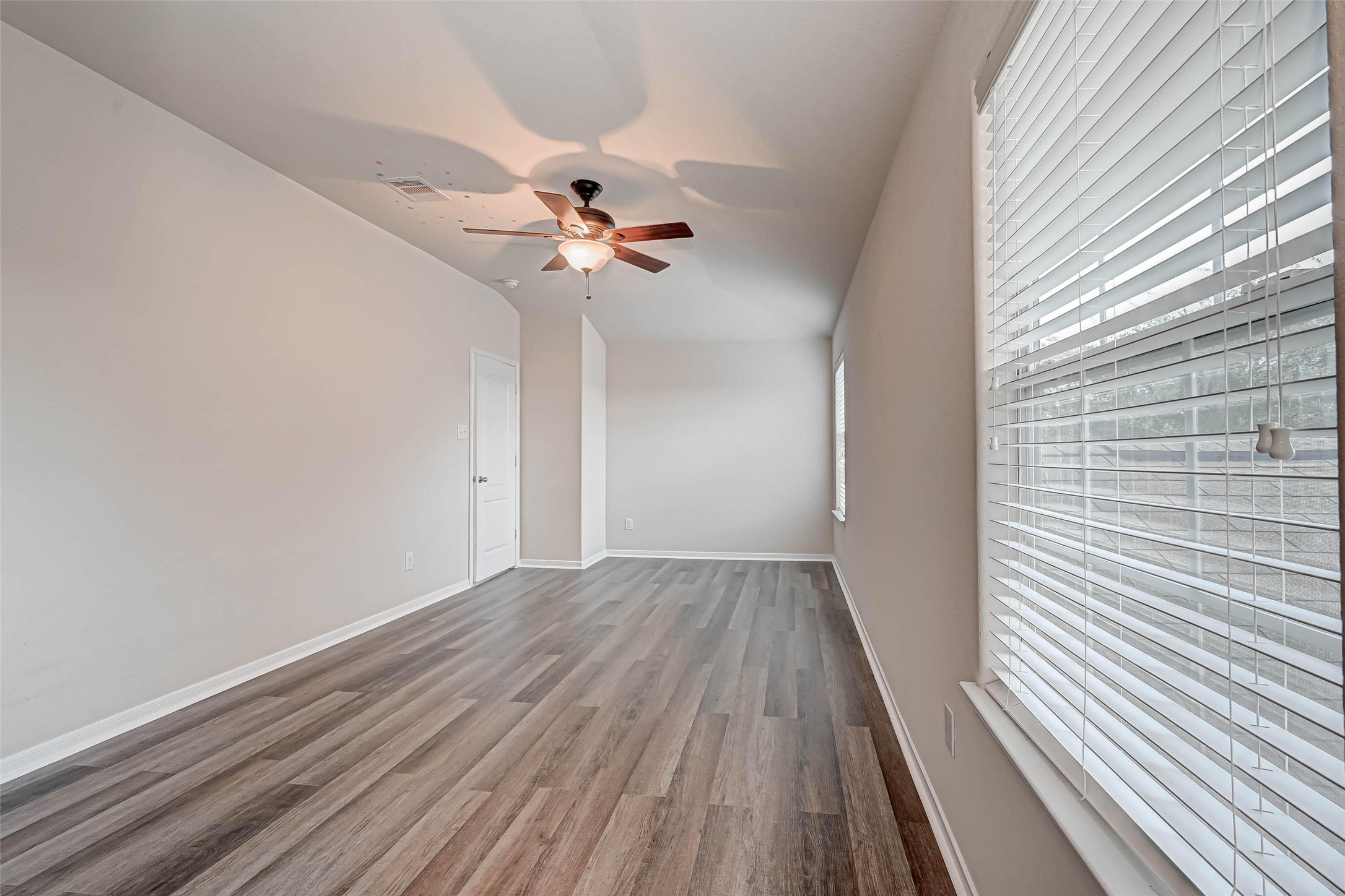2815 Mustang Hill Lane Property Photo 28