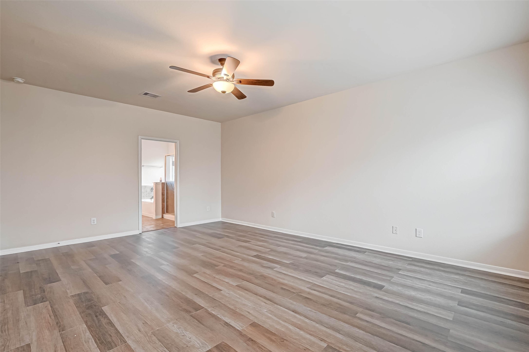 2815 Mustang Hill Lane Property Photo 32
